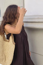 Bolso rafía en color natural y dorado