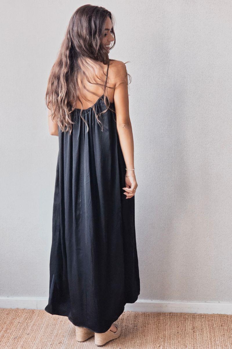 Vestido al bies megro
