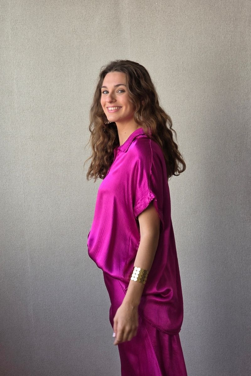 Camisa de raso magenta