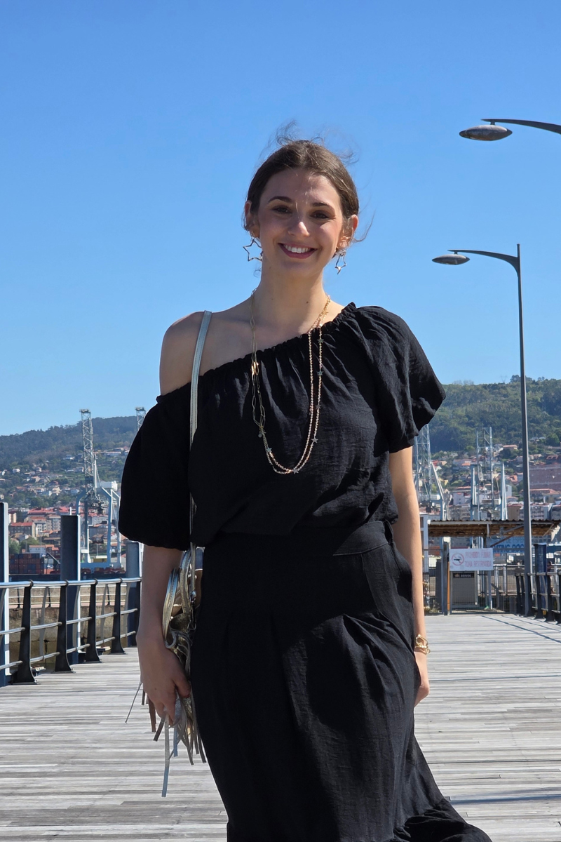 Blusa Manga Globo Palabra de Honor Negra