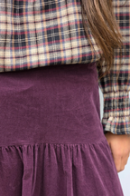 Blusa cuello redondo fruncido de cuadros negra