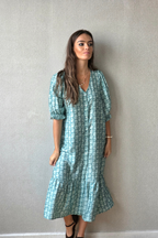 Vestido flores con botones verde agua