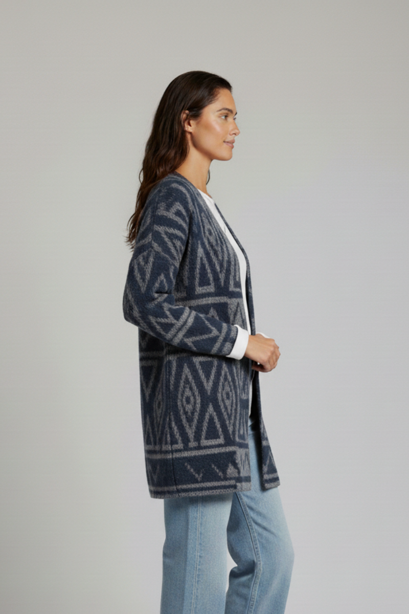 Chaqueta de lana con dibujo azul