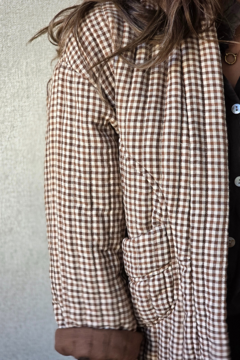 Chaqueta de cuadros acolchada chocolate