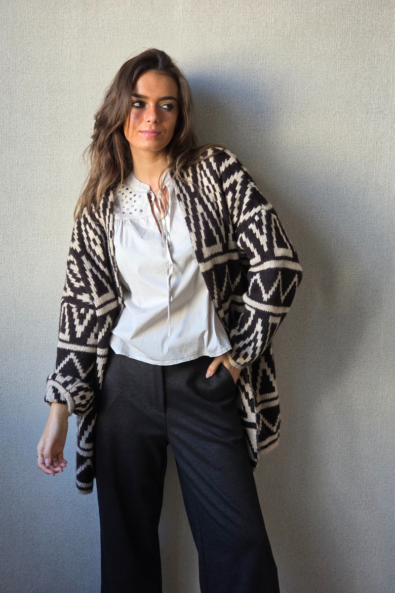 Chaqueta de lana con dibujo chocolate