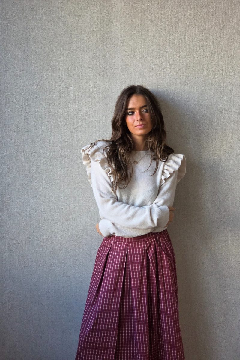 Jersey volante en el hombro Jacinta beige