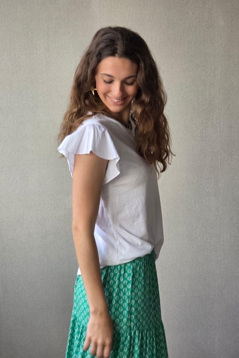 Camiseta con manga volante blanca