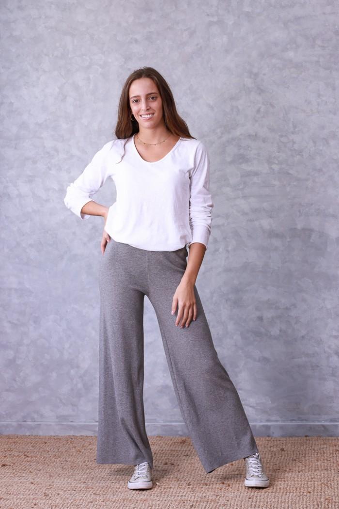 Pantalón culotte de punto gris