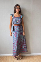 Conjunto top y falda con estampado de flores petróleo