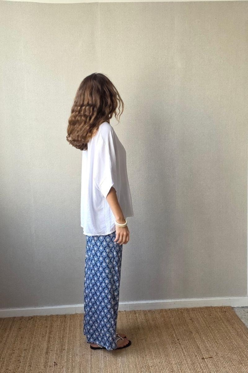Pantalón estampado fuego azul jeans