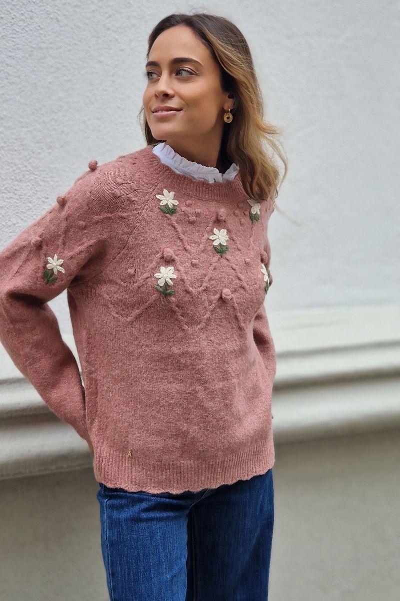 Jersey rosa con flores