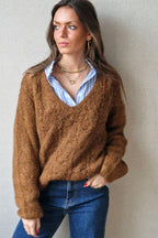 Jersey de cuello pico con ochos color tabaco