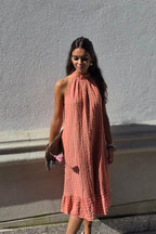 Vestido cuello halter de cuadros coral