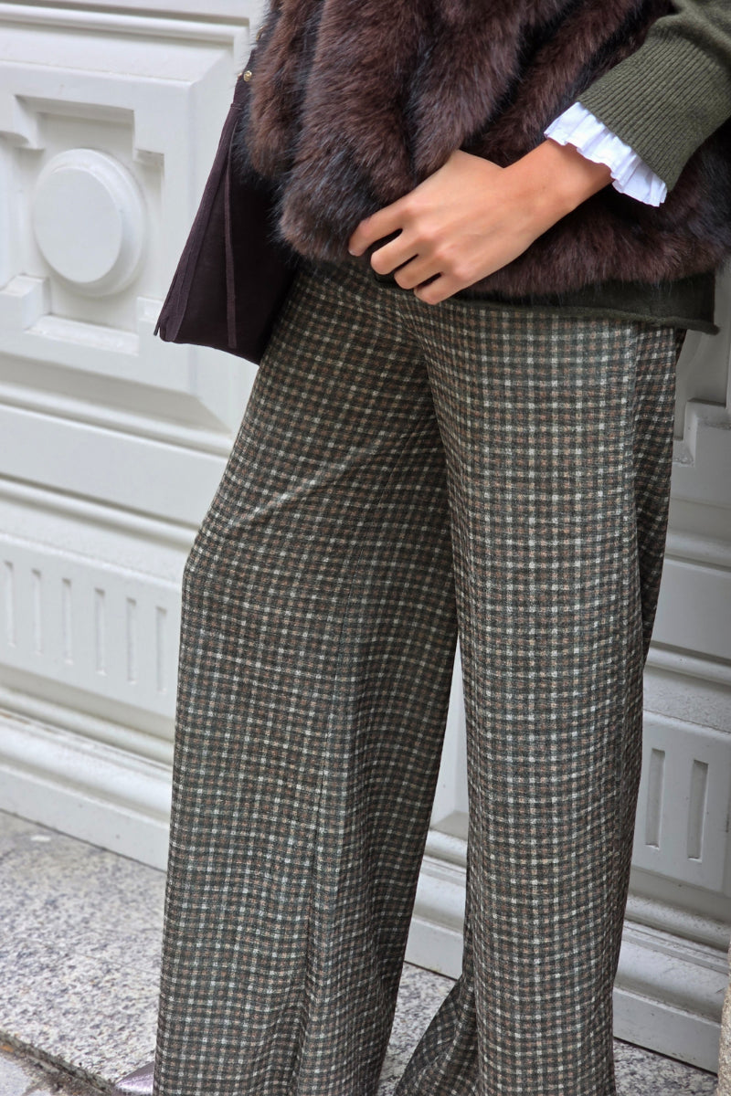 Pantalón palazzo de cuadros verde militar