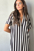 Vestido rayas manga corta no se arruga negro