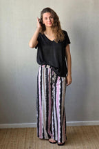 Pantalón estampado largo tie dye negro
