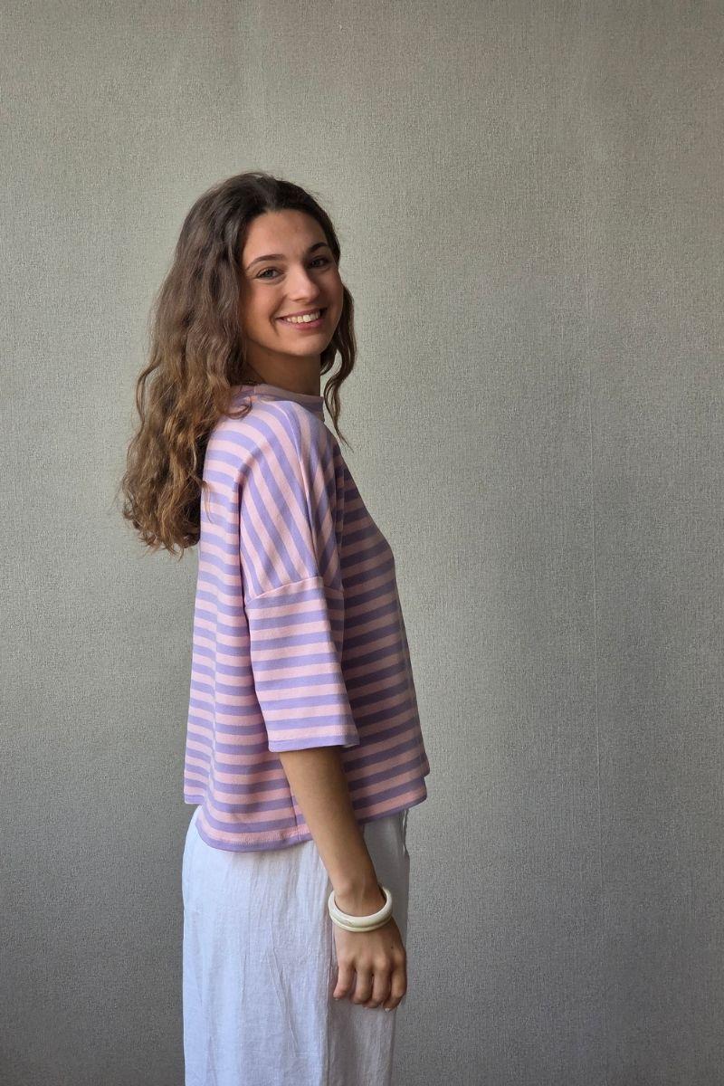 Sudadera Corta de Rayas Lila