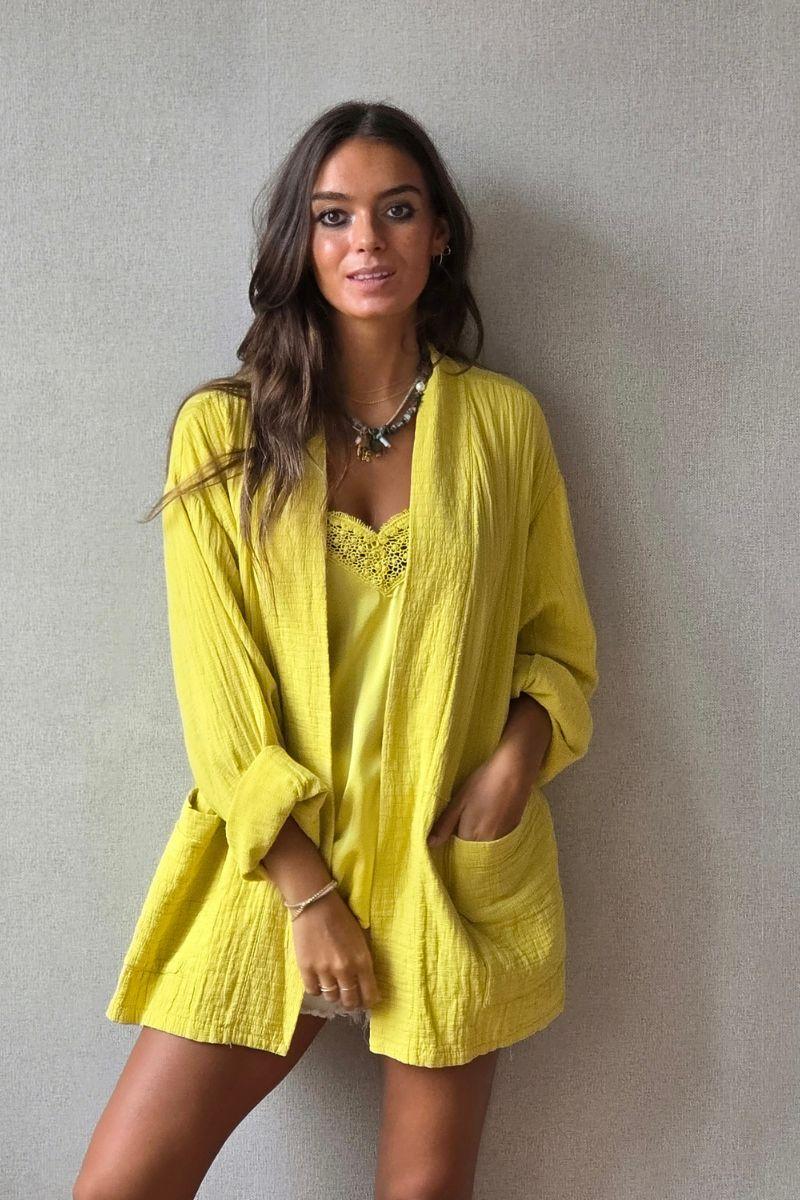 Chaqueta tipo kimono mostaza