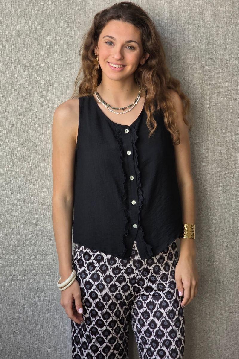 Pantalón estampado fuego con bolsillos negro