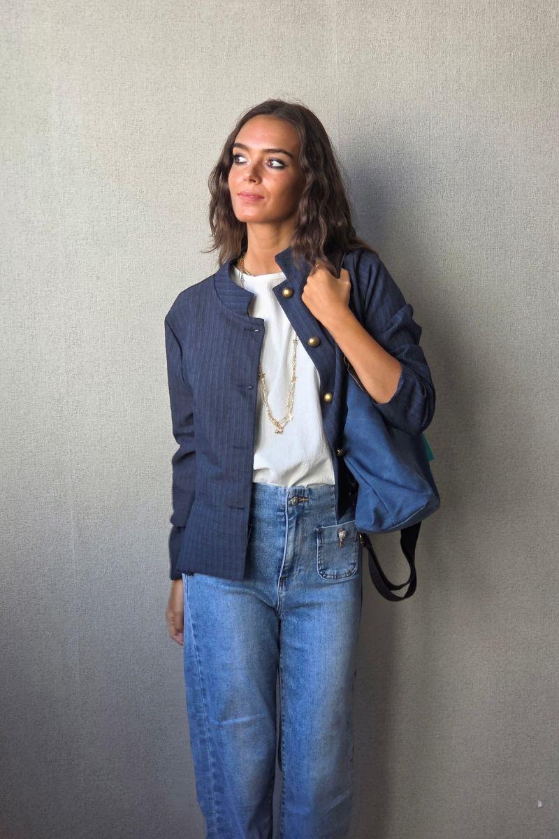 Chaqueta de rayas cuello maho