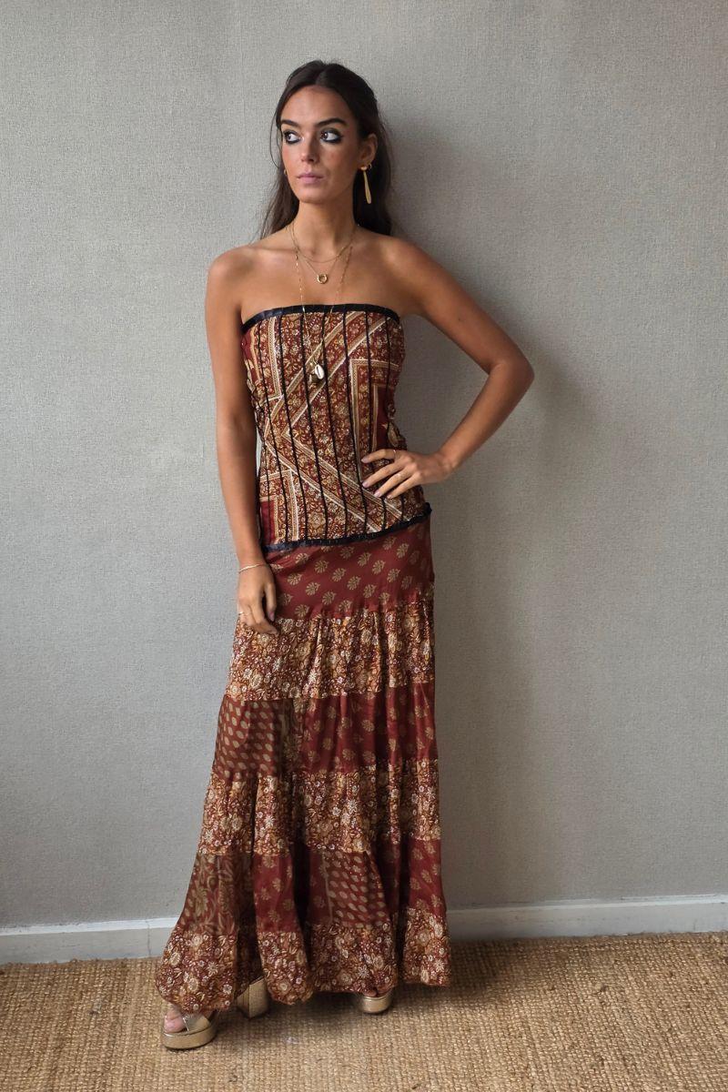 Vestido palabra de honor indio nido de abeja camel