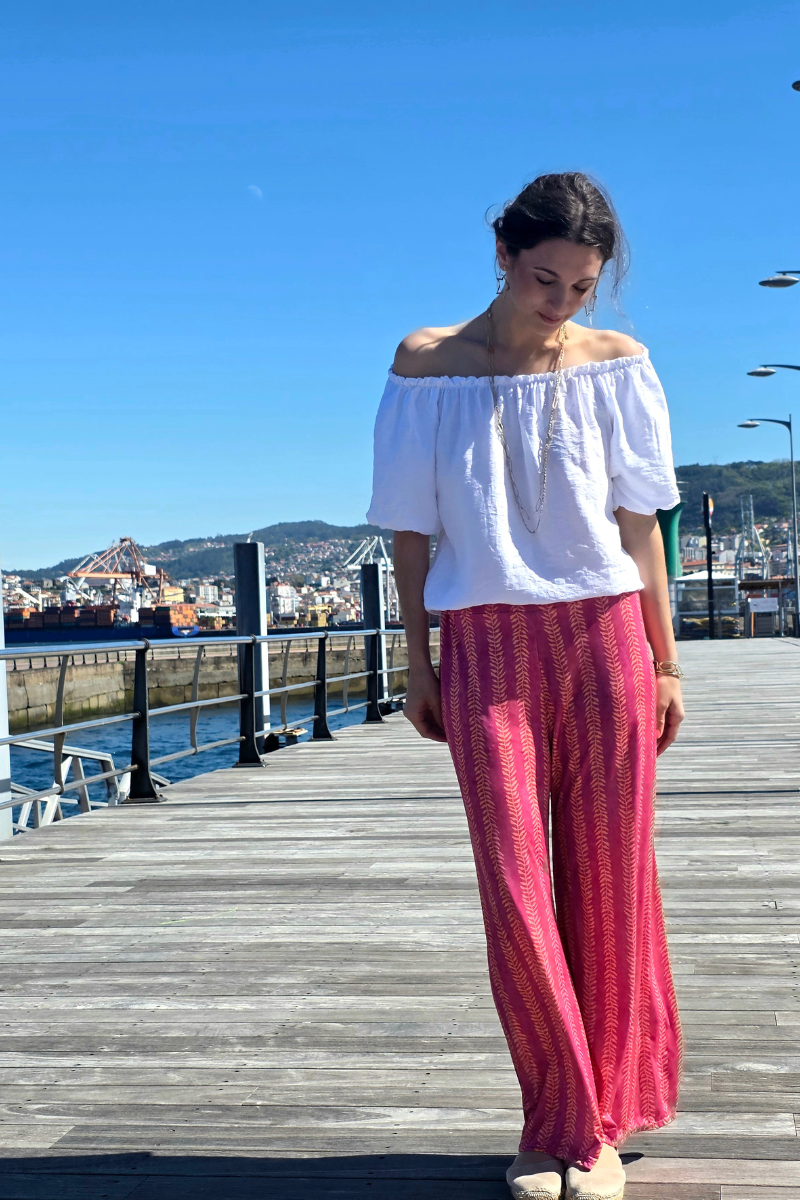 Pantalón Estampado Hojas Fucsia