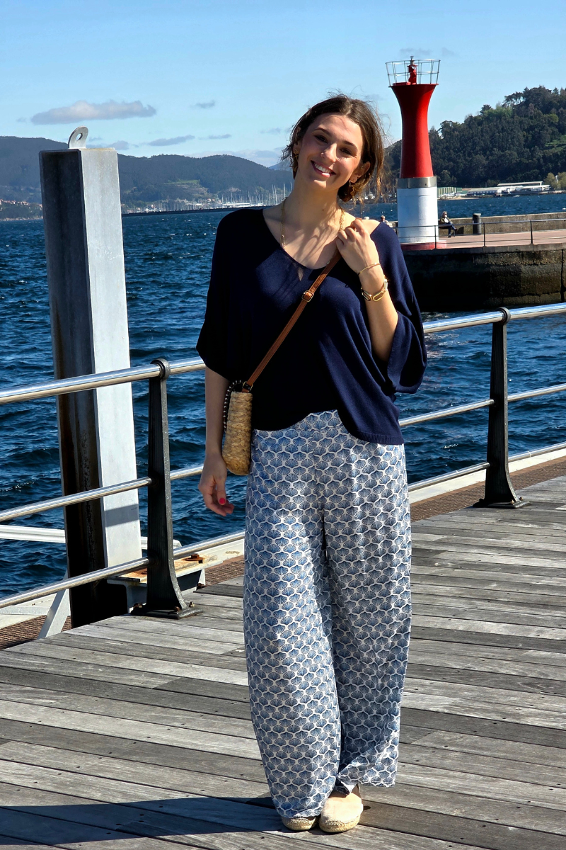 Pantalón Estampado Conchas Beige elástico