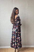 Vestido estampado flores negro