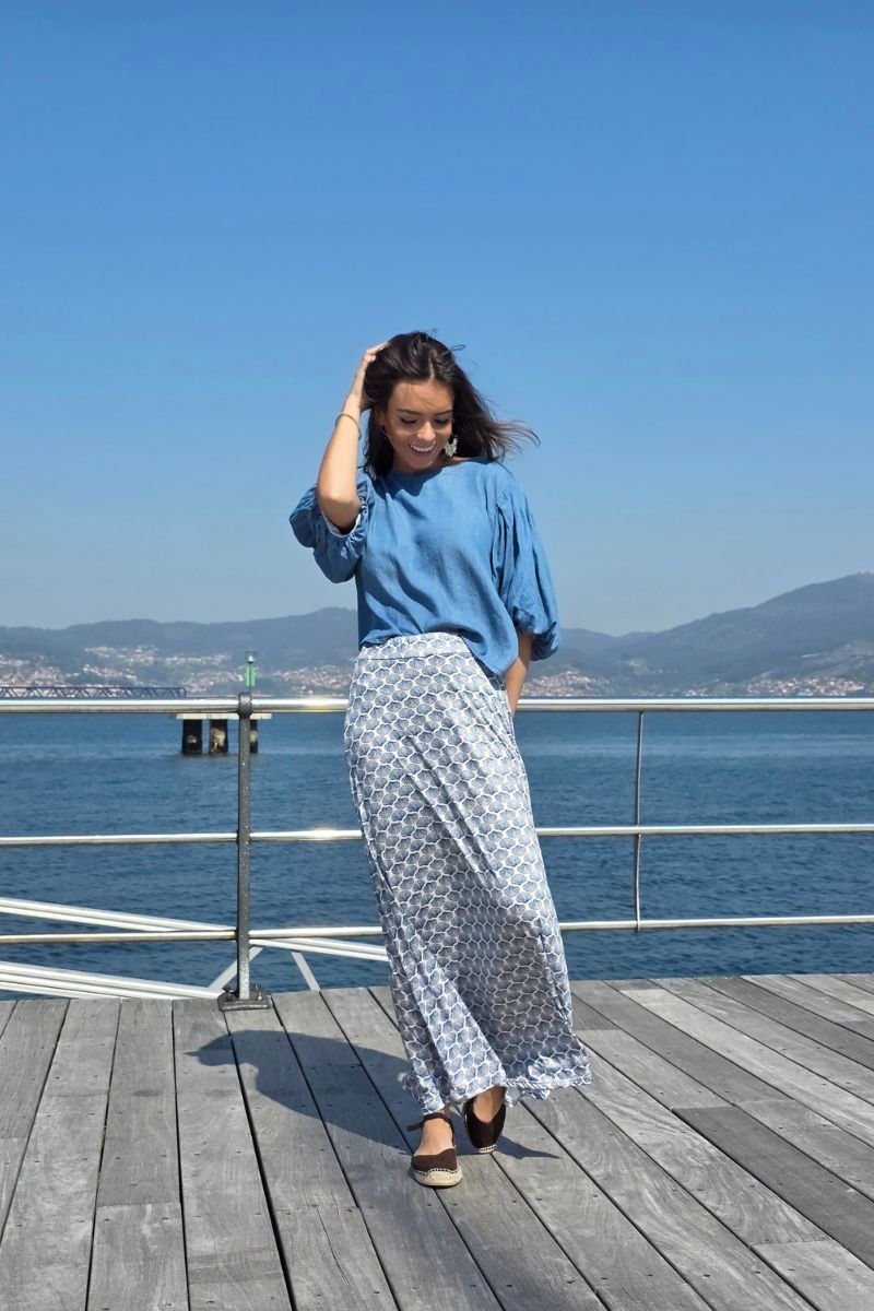 Falda Larga de Conchas Beige elástica