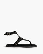 Sandalia con tachas negra