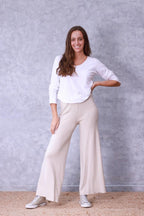 Pantalón culotte de punto beige