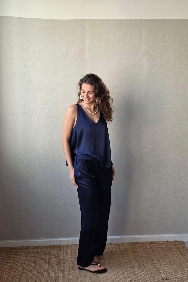 Pantalón de raso azul marino