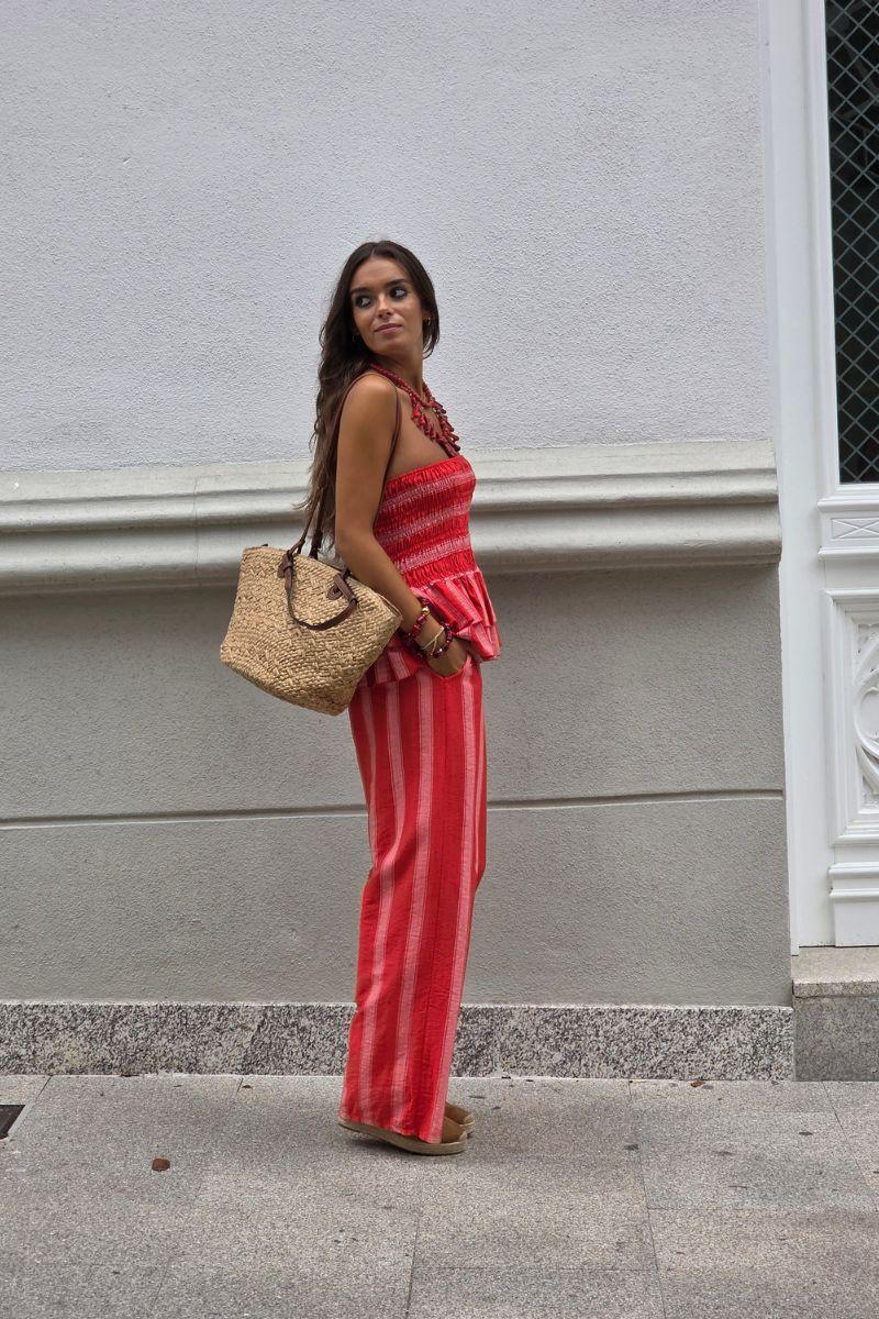Total look top y pantalón rojo