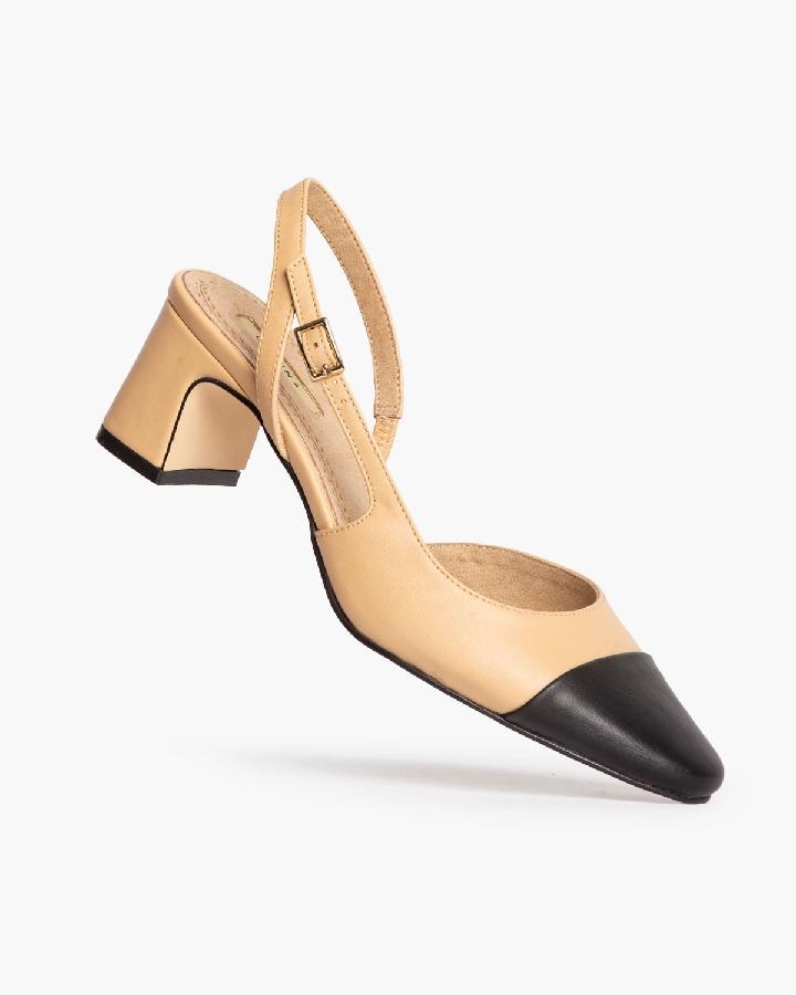 Zapato tipo Chanel camel