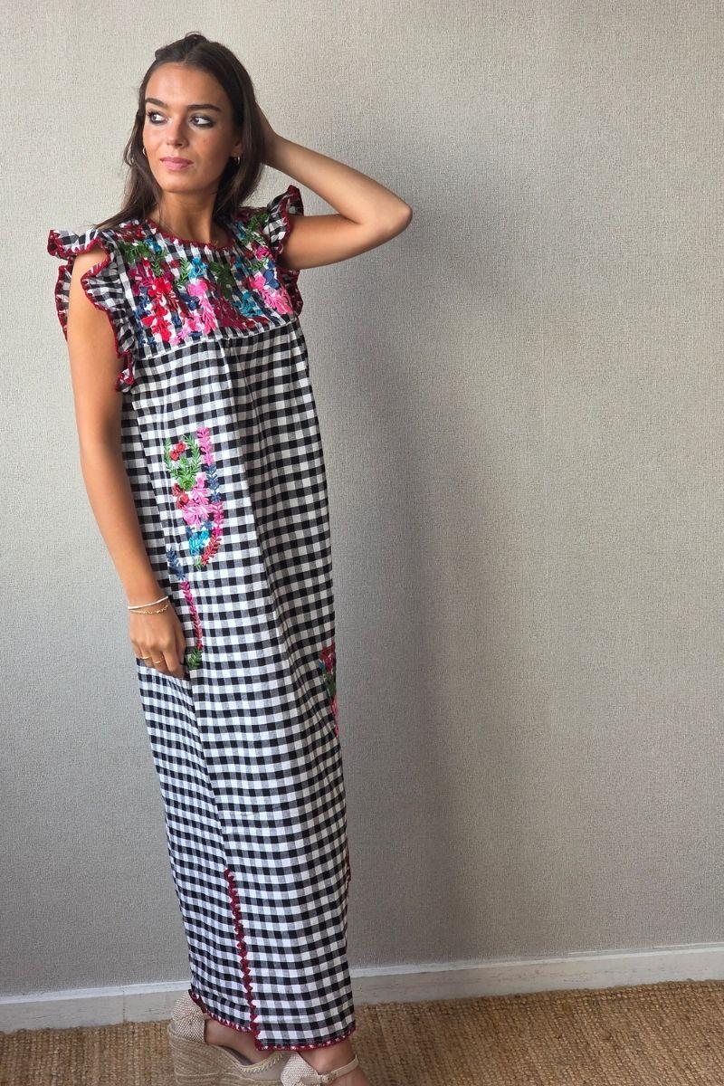 Vestido mexicano de cuadros grandes