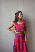Conjunto con estampado de flores morado
