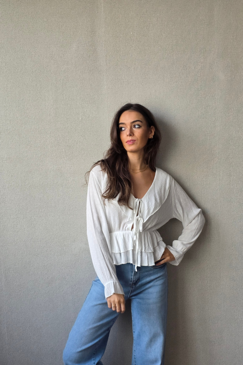 Blusa Blanca con Brillo y Lazada