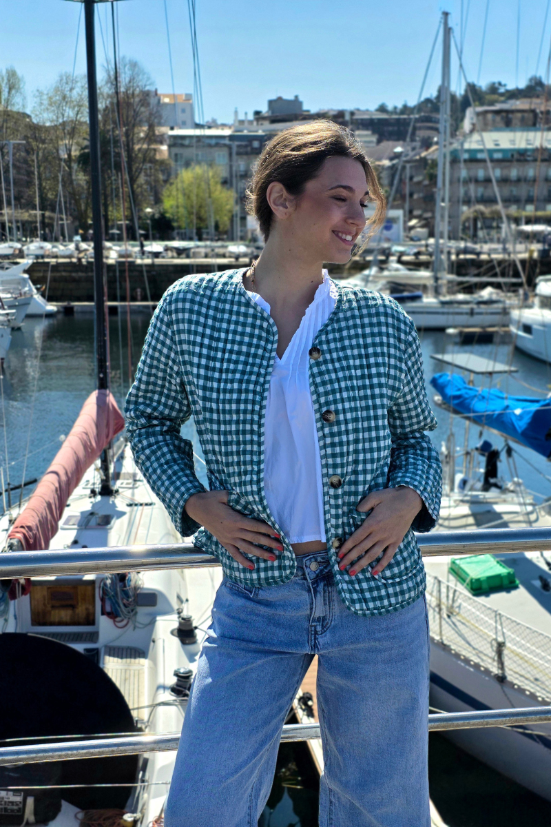 Chaqueta Vichy Beige con Botones verde