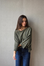 Jersey cruzado con brillo verde militar