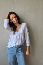 Camisa Blanca con Puntilla