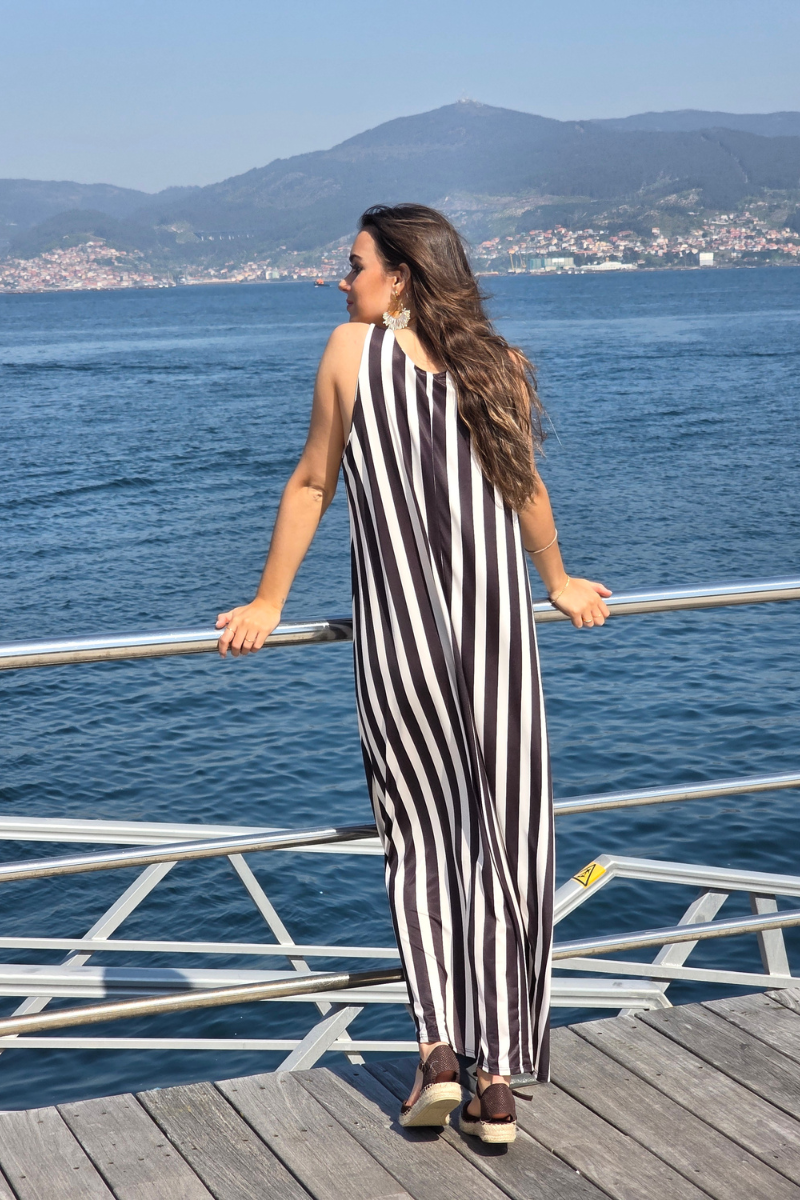 Vestido Elástico de Rayas Negro