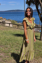 Vestido volante con estampado de rayas pistacho