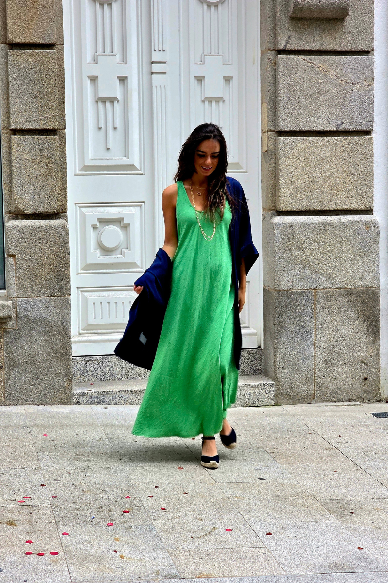 Vestido largo de asas al bies Verde