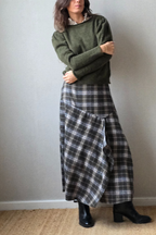 Falda de franela de cuadros escoceses verde militar