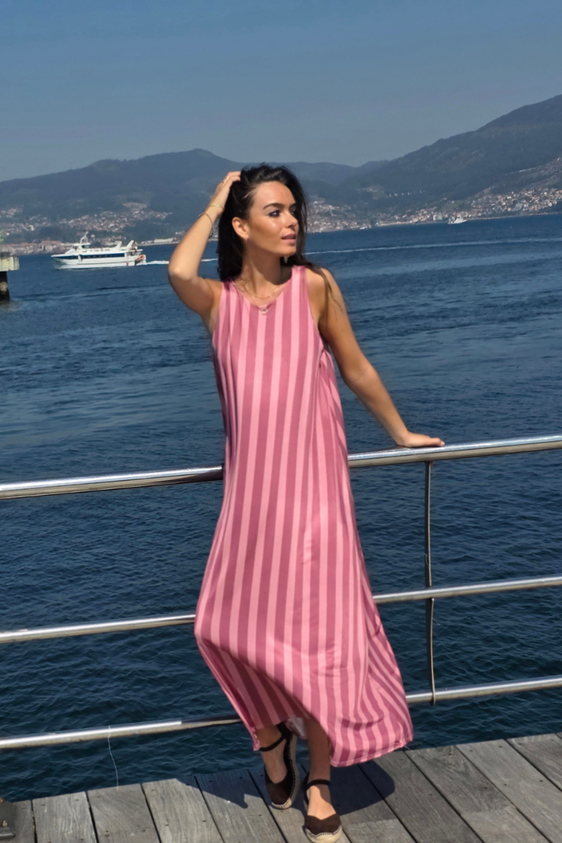 Vestido Elástico de Rayas Frambuesa