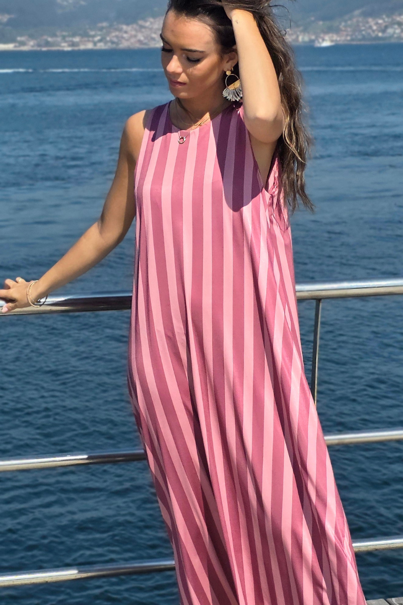 Vestido Elástico de Rayas Frambuesa