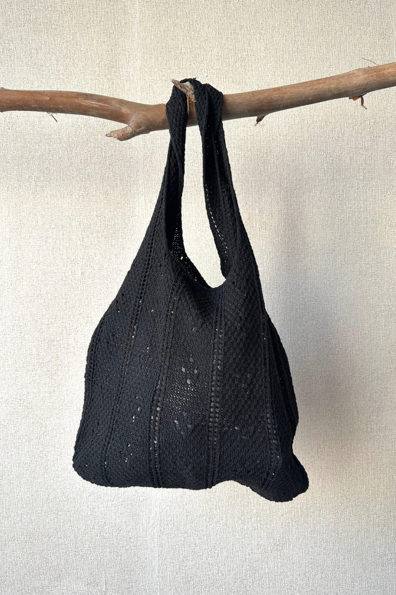 Bolso de croché mediano negro