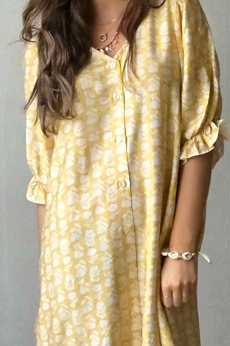 Vestido flores con botones amarillo