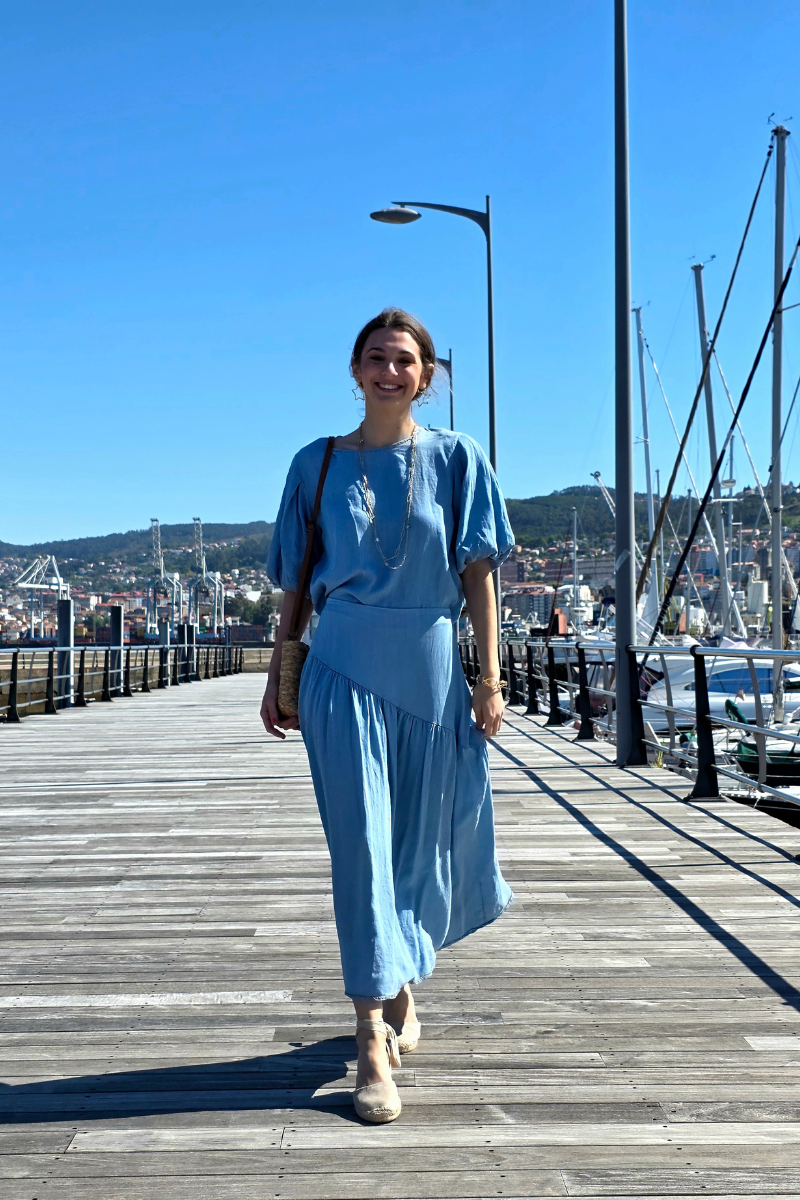 Falda Azul Jeans Claro Volante