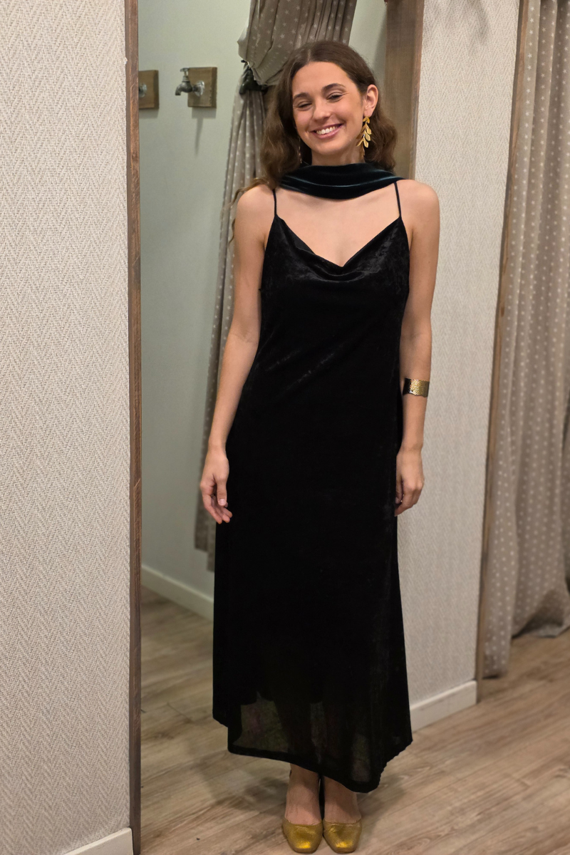 Vestido tirantes terciopelo negro